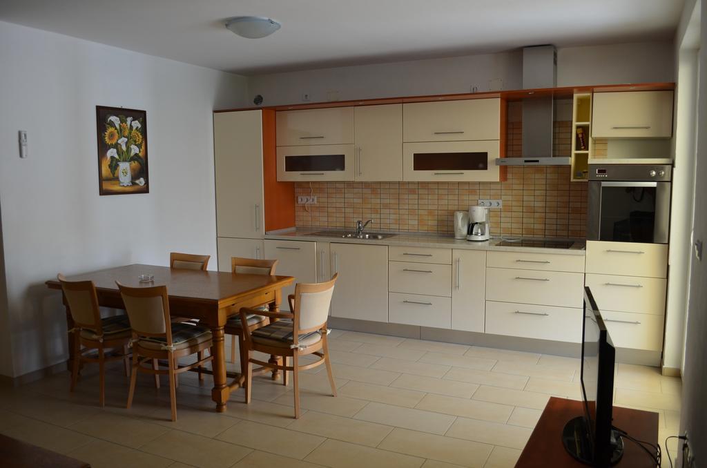 Apartments Buljan Baška Δωμάτιο φωτογραφία