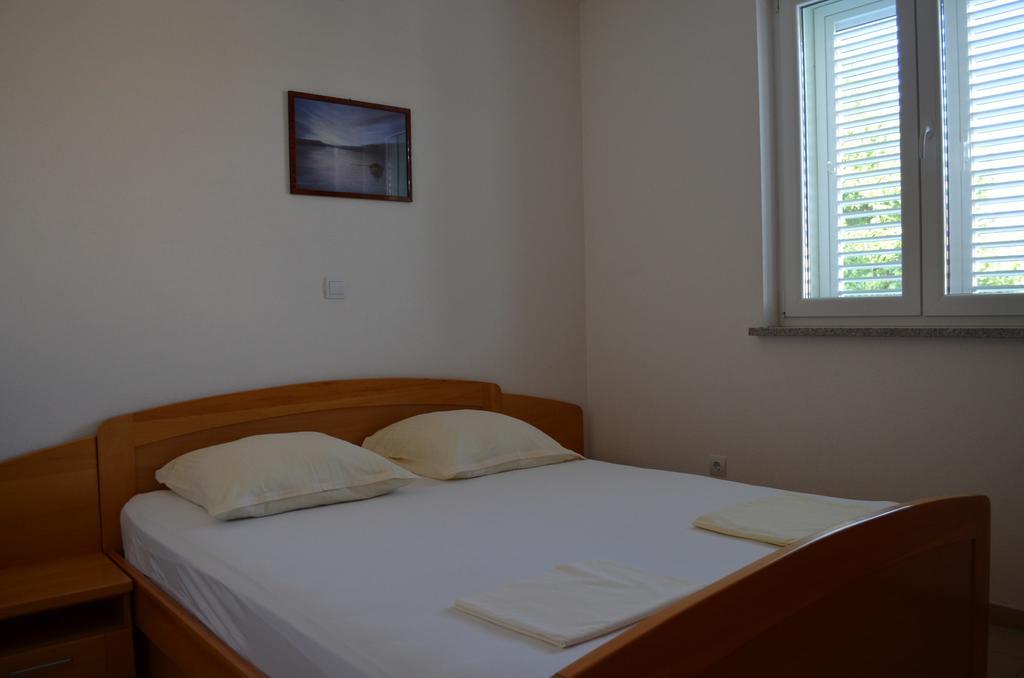 Apartments Buljan Baška Δωμάτιο φωτογραφία