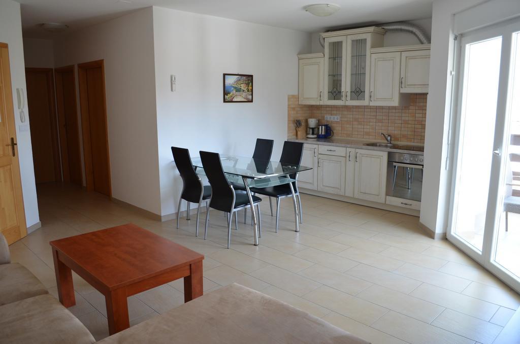 Apartments Buljan Baška Δωμάτιο φωτογραφία