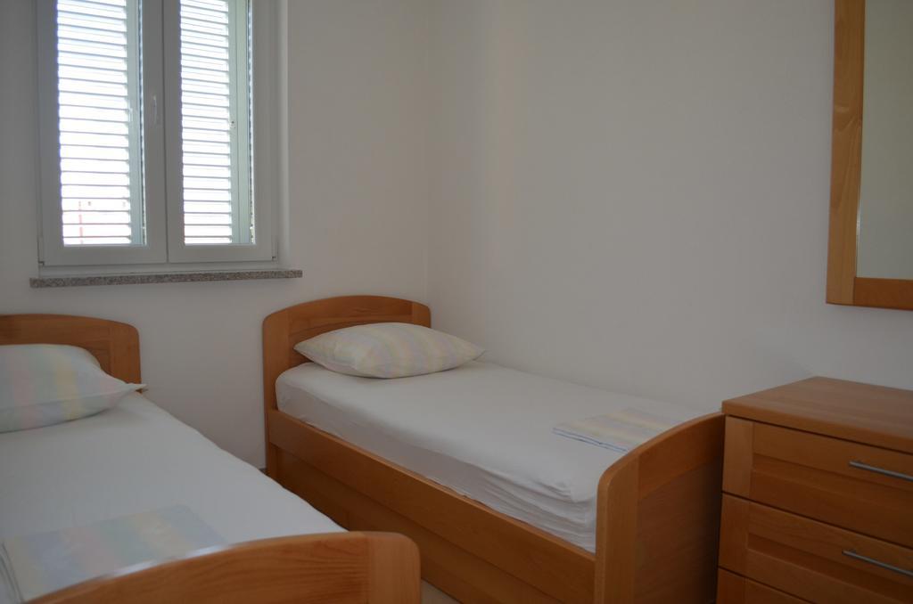 Apartments Buljan Baška Δωμάτιο φωτογραφία